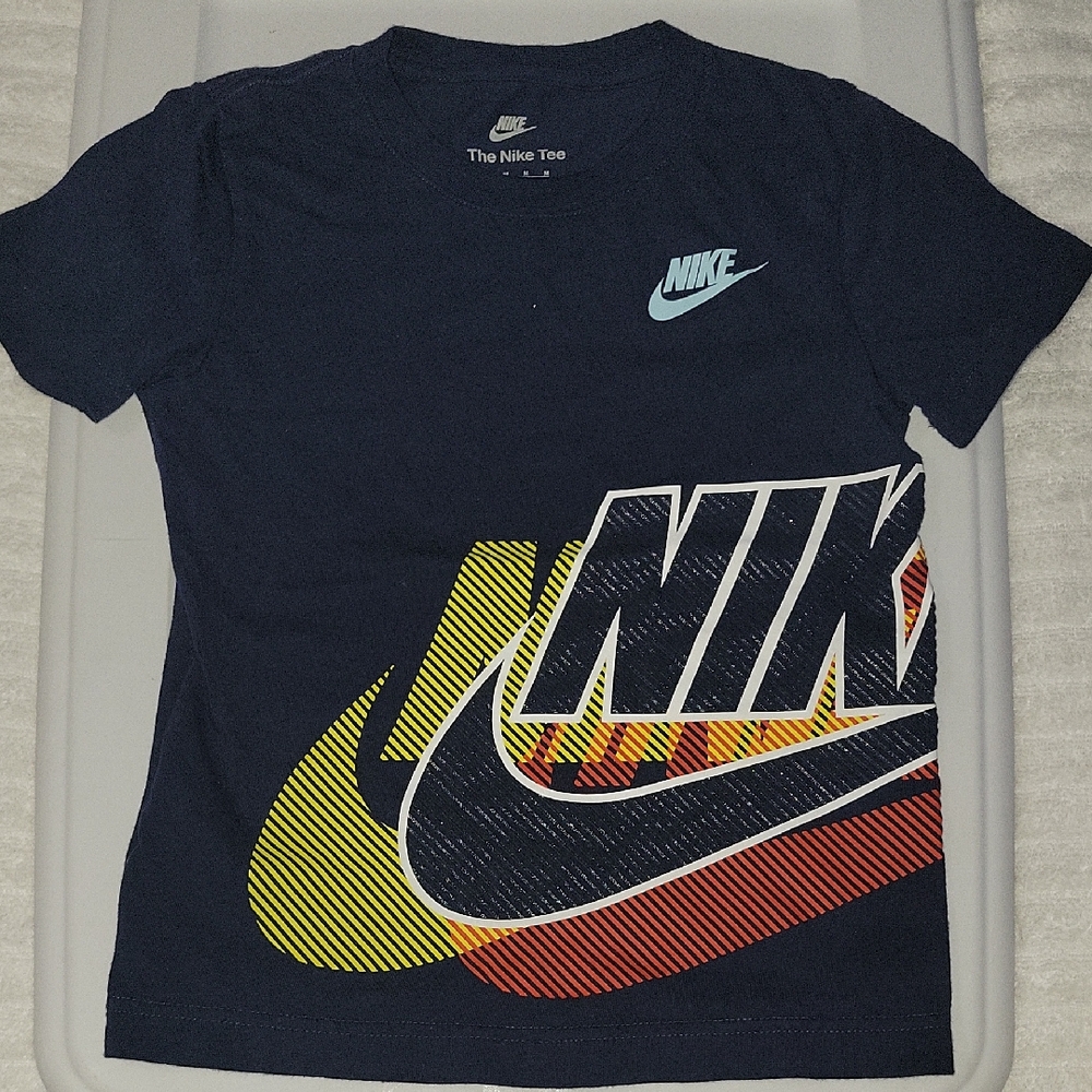 Nike Blue and Yellow Short Sleeve Tee Dynamic Graphic
